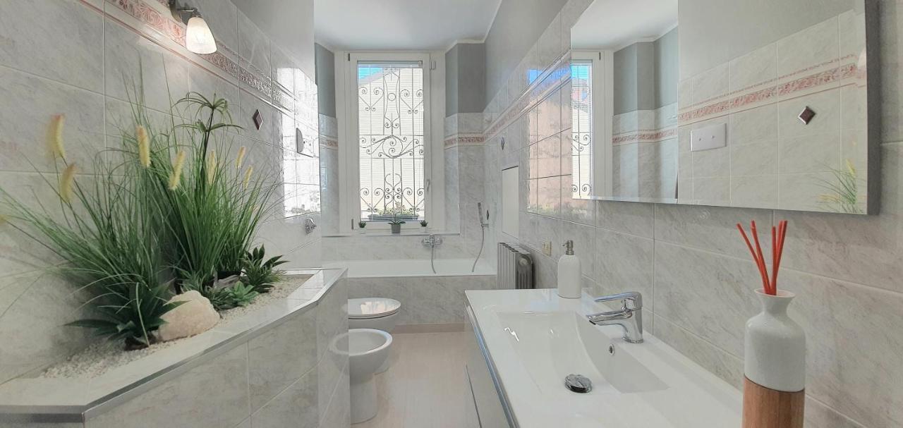 Charming Apartment Central Station Milano Eksteriør bilde